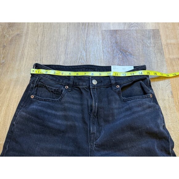 American Eagle Mom Jean Strigid  Black Distressed 6 Short NWT - Picture 6 of 7